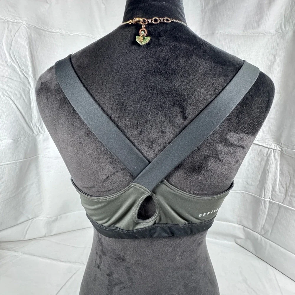 Oakley Womens Large Gray Black Racerback Sports Bra Activewear